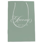 Groen Wit Groom Elegant Script Kalligrafie Medium Cadeauzakje (Voorkant)