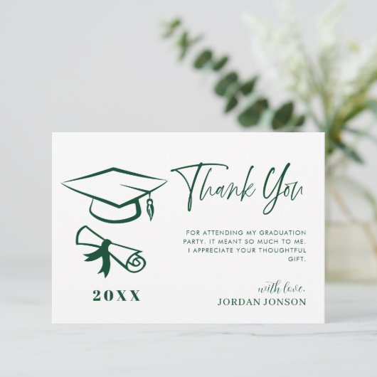 Groen Wit Minimalistisch Modern Afstuderen Foto Bedankkaart (Staand voorkant)