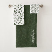Groen wit patroon bladeren monogram bad handdoek (Insitu)