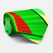 Groenachtige strepen over rood afbeelding met driz stropdas (Opgerold)