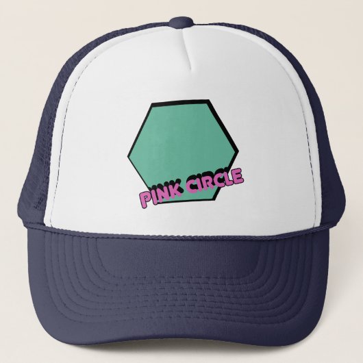 groenachtige zeshoek met roze cirkeltekst trucker pet (Voorkant)