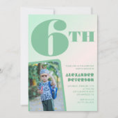 Groene 6e verjaardag uitnodigingen Kleurrijke foto (Voorkant)