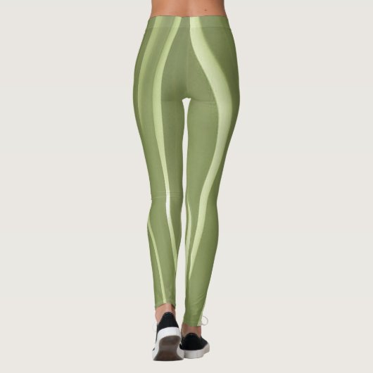 Groene achtergrond en witte golvende strepen leggings (Achterkant)