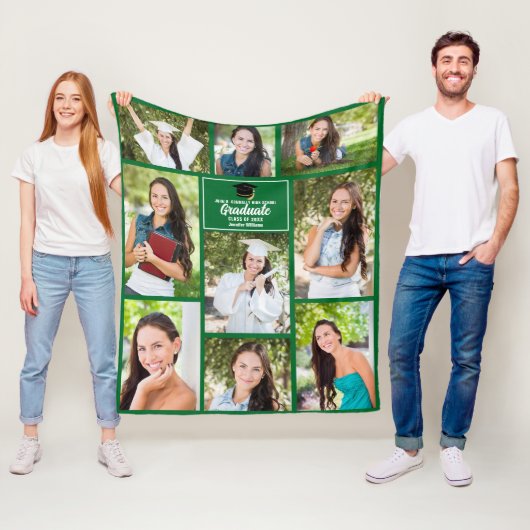 Groene afstudeerfoto-collage Aangepaste afstuderen Fleece Deken (In situ)