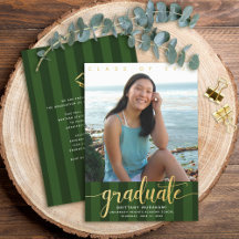 Groene afstudeerfoto met gouden glitterscript mode