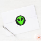 Groene Alien-Sticker met gloeiende kracht Ronde Sticker (Envelop)
