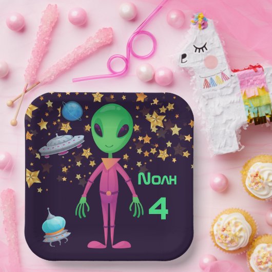 Groene Alien UFO Naam toevoegen Leeftijd Verjaarda Papieren Bordje (Feest)