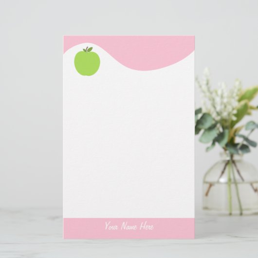 Groene appelmolen met roze briefpapier (Staand voorkant)