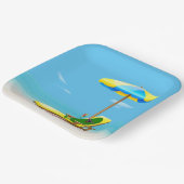 Groene augurk op strandstoel papieren bordje (Gebogen)