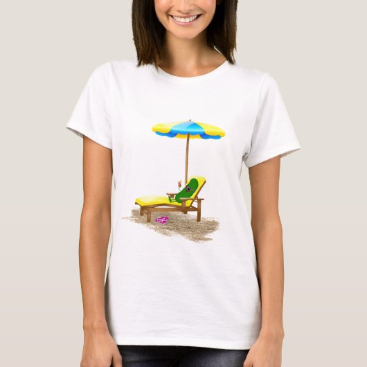 Groene augurk op strandstoel t-shirt (Voorkant)