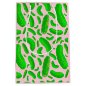 Groene augurken roze achtergrond medium cadeauzakje (Voorkant)