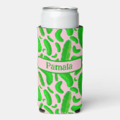 Groene augurken roze achtergrond seltzer blikjeskoeler (Seltzer Voorkant)