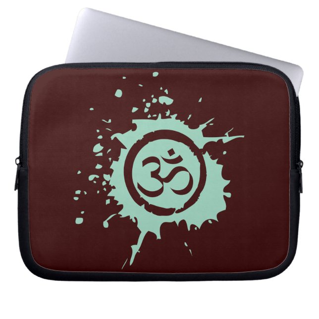 Groene Aum Organic Planet-laptophoes Laptop Sleeve (Voorkant)