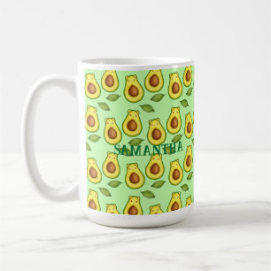 Groene avocado kat koffiemok