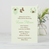 Groene babykleding Neutraal Baby shower Kaart (Staand voorkant)