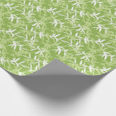 Groene bamboe laat uniek patroon over cadeaupapier (Hoek)