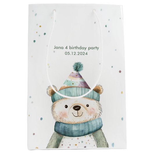 Groene Beer Verjaardag | Winter Wonderland Party Medium Cadeauzakje (Voorkant)