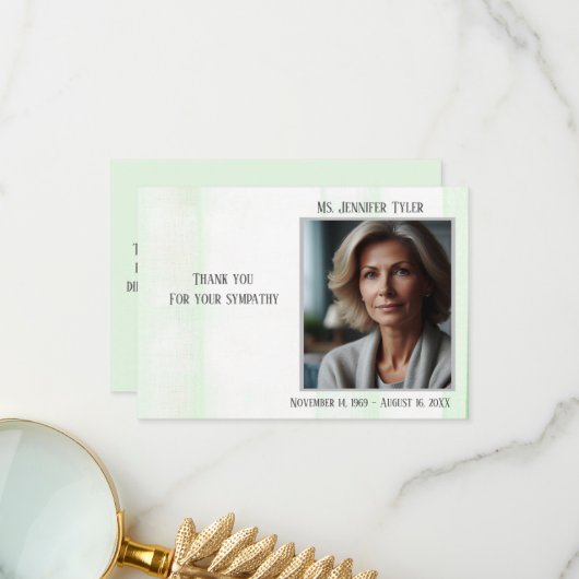 Groene begrafenismonument van familie bedankkaart (Voorkant / Achterkant in situ)