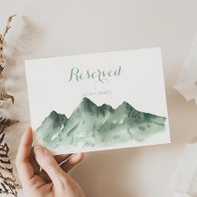 Groene berg landelijk trouwfeest gereserveerd bord