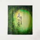 Groene betoverde bosbomen woud feest achtergrond wandkleed (Voorkant)