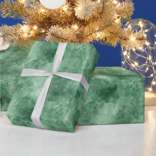 Groene bewolkte nachtelijke hemel met gouden sterr cadeaupapier