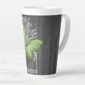 Groene bijtende Butterfly op maat gemaakte latte M Latte Mok (Rechterhoek)