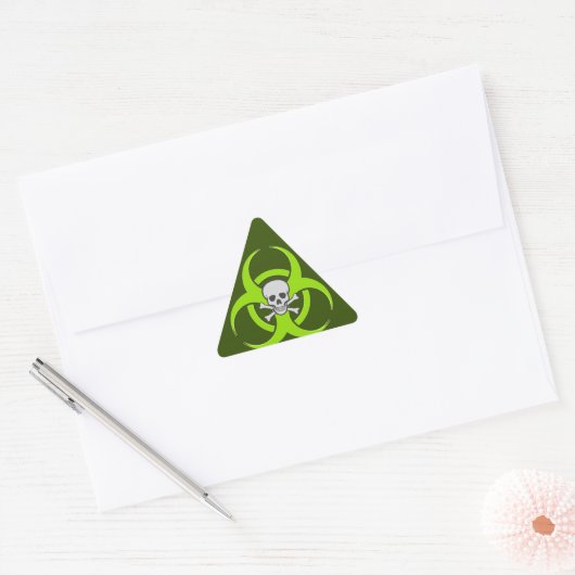 Groene biogevaarsschedel sticker (Envelop)