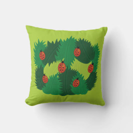 Groene bladeren en ladybugs in de lente kussen