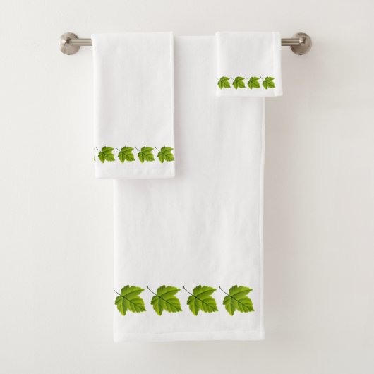 Groene bladeren op wit bad handdoek (Insitu)