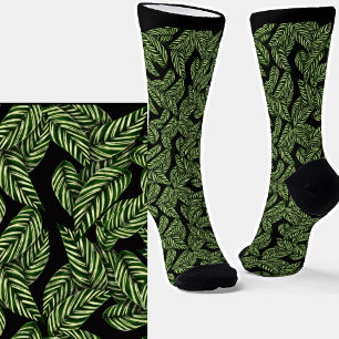 Groene bladeren op zwarte Sokken