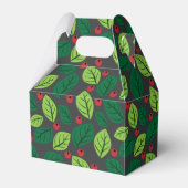 Groene bladeren, rode bessen, patroon van bladeren bedankdoosjes (Voorkant Zijde)