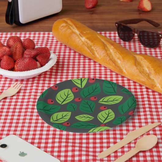 Groene bladeren, rode bessen, patroon van bladeren papieren bordje (Picknick)