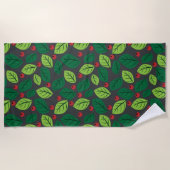 Groene bladeren, rode bessen, patroon van bladeren strandlaken (Voorkant)