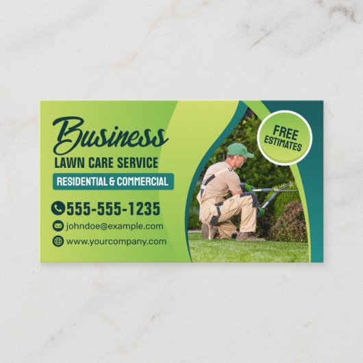 Groene & Blauwgroen Lawn Care en Landscaping Servi Visitekaartje (Voorkant)