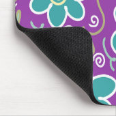 Groene bloemen op paarse design muismat (Hoek)