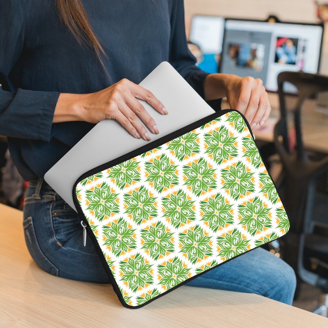 Groene bloemen, patroon van bloemen, bloempatroon laptop sleeve (Creator heeft geüpload)