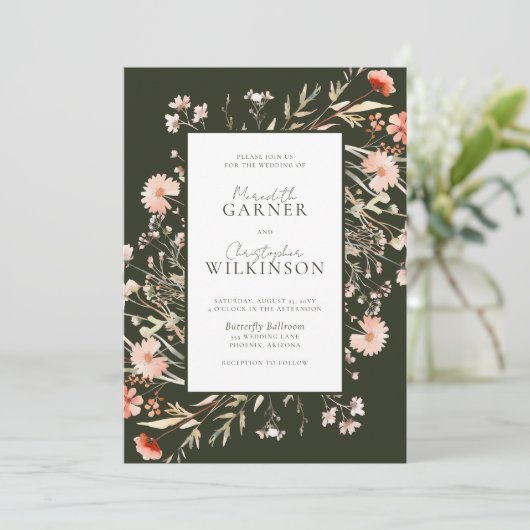 Groene Boho Bloemen Foto bruiloft uitnodiging (Staand voorkant)