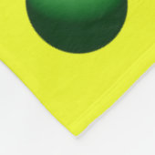 Groene bollen op gele fleece deken (Hoek)