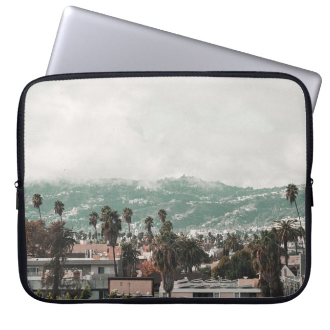 GROENE BOMEN NAAR GEBOUWEN LAPTOP SLEEVE (Voorkant)