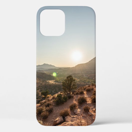 GROENE BOMEN OP BROWN MOUNTAIN TIJDENS DE DAG Case-Mate iPhone CASE (Achterkant)