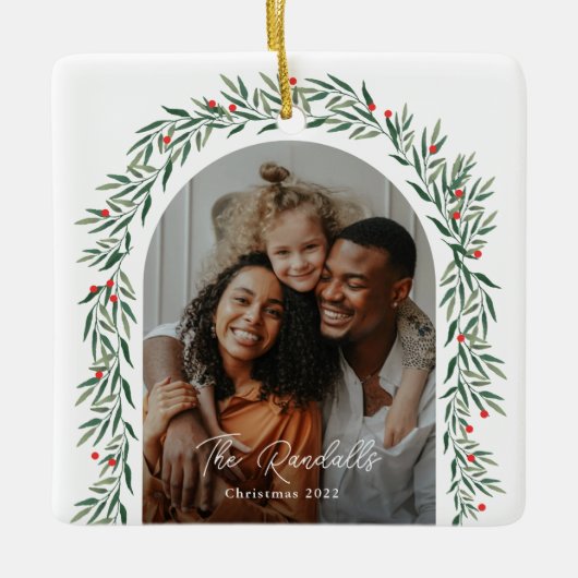 Groene Boog Moderne Script Foto Kerstmis Keramisch Ornament (Voorkant)