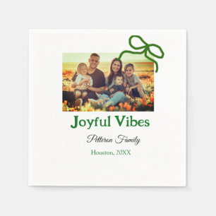 Groene boog vreugdevolle Vibes voeg familiefoto na Servet