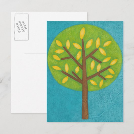 Groene boom met gele bladeren van Chariklia Zarris Briefkaart (Voorkant / Achterkant)
