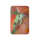 Groene boomkikker in Herfst Badmat (Voorkant Verticaal)