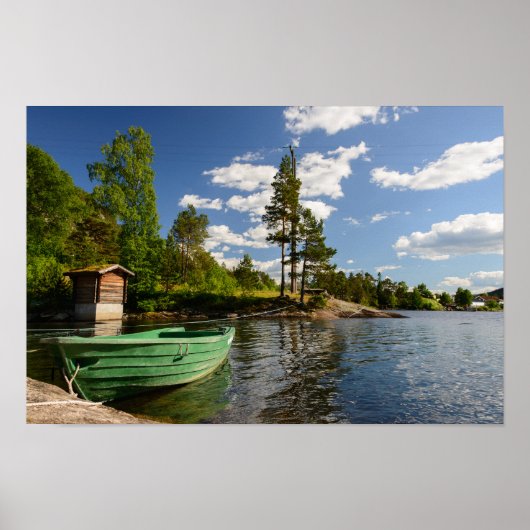 Groene boot in een fjord in Noorse poster (Voorkant)