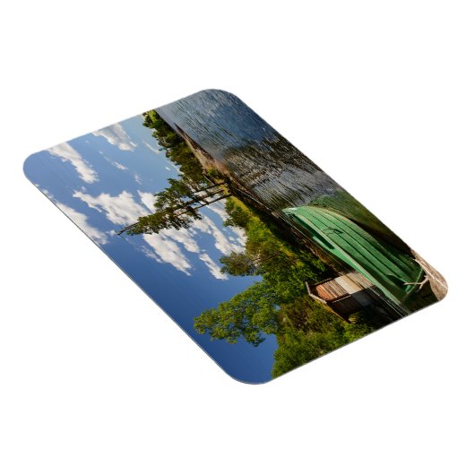 Groene boot in een fjord in Noorwegen Magneet (Rechterzijde)