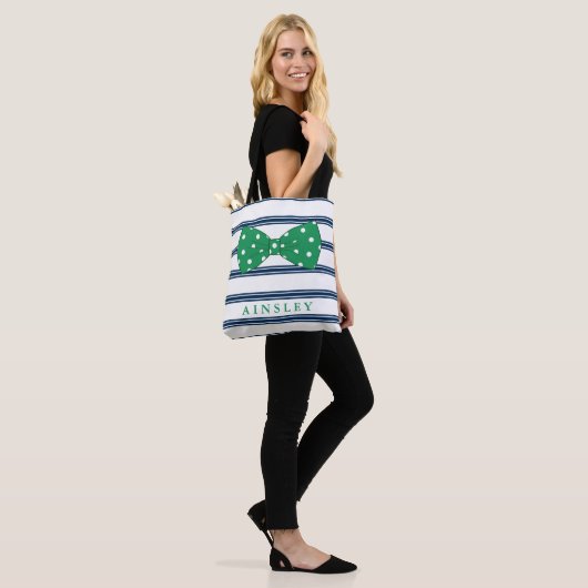 Groene Bow- en marinestapels | Aangepaste naam Tote Bag (Op model)