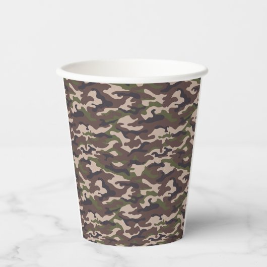 Groene, Bruine, Zwarte Camouflage Feeststijl Papieren Bekers (Voorkant)