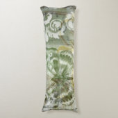 Groene Butterfly Inset with Ironwork Gate Lichaamskussen (Voorkant Verticaal)