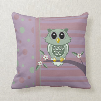 Groene Cartoon Owl, polakdots en stripe Kussen